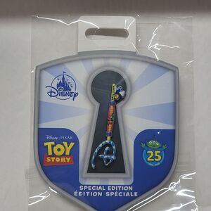 Disney Toy Story 25th Anniversary Collectible Key Pin Special‎ Edition NIP
